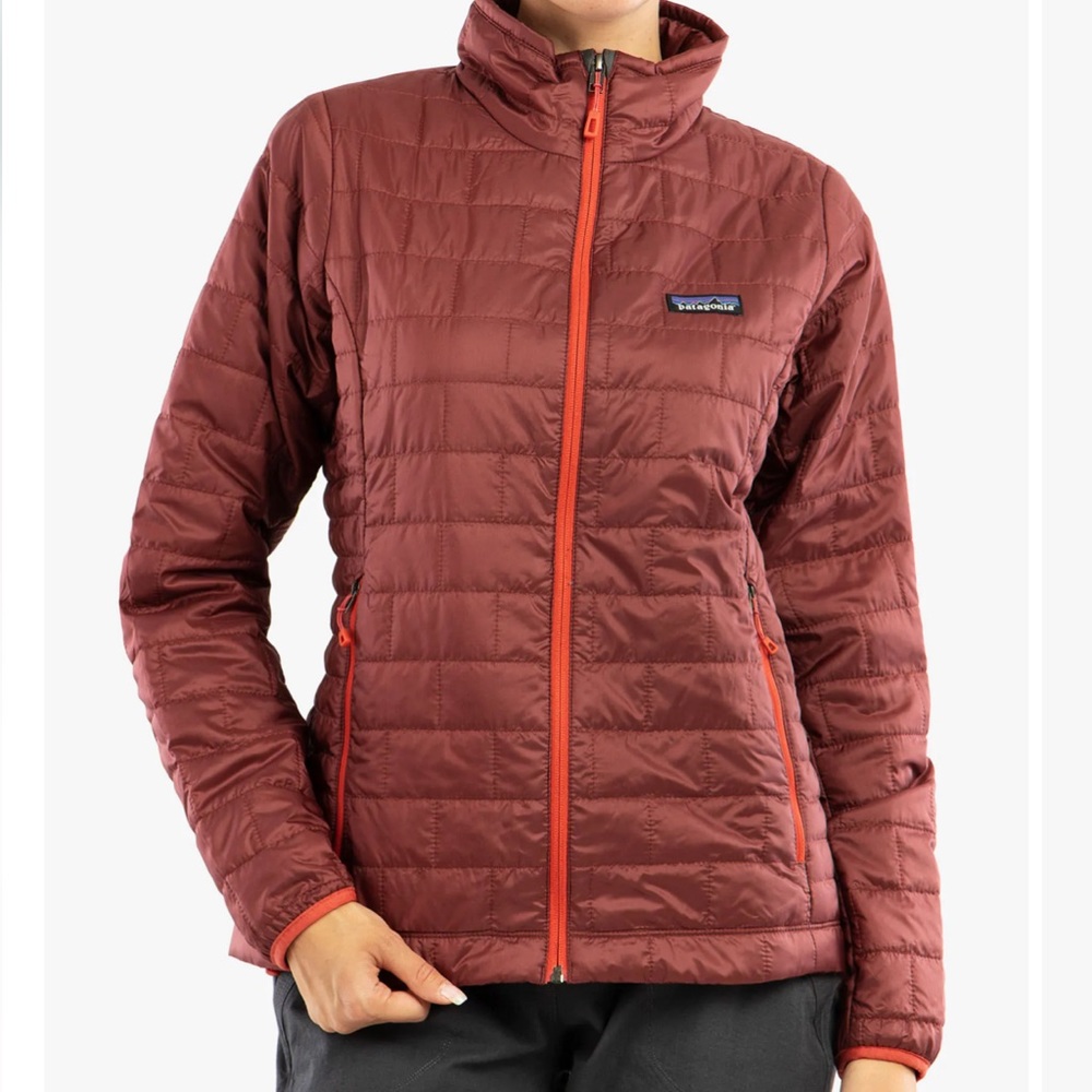 PATAGONIA Women’s Nano‎ Puff Jacket in Sequoia Red